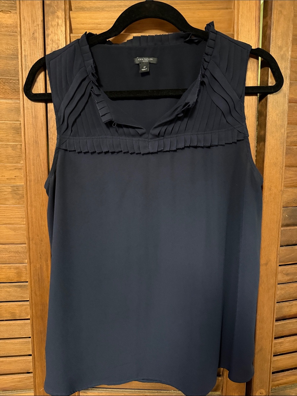 Ann Taylor Navy Sleeveless Pleated Yoke Blouse
